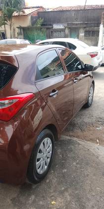HYUNDAI HB20 1.0 COMFORT PLUS 12V FLEX 4P MANUAL HYUNDAI HB20 1.0 COMFORT PLUS 12V FLEX 4P MANUAL